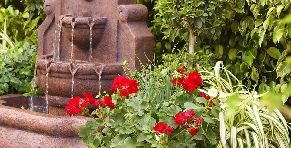 Easy Ways to Dress Up Your Backyard Garden